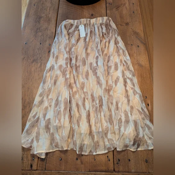 🪞NWT By Together Mia Midi Skirt Size Large - Picture 2 of 10
